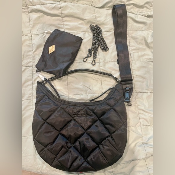 🎈SOLD🎈MZ Wallace Quilted Bowery Shoulder Bag - Picture 4 of 6